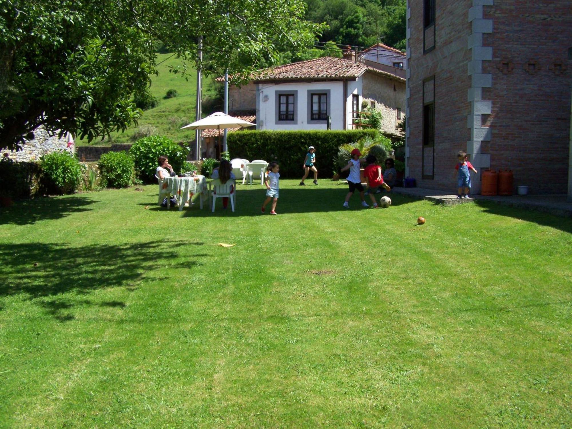 Posada de Muño Muñorrodero Exterior foto