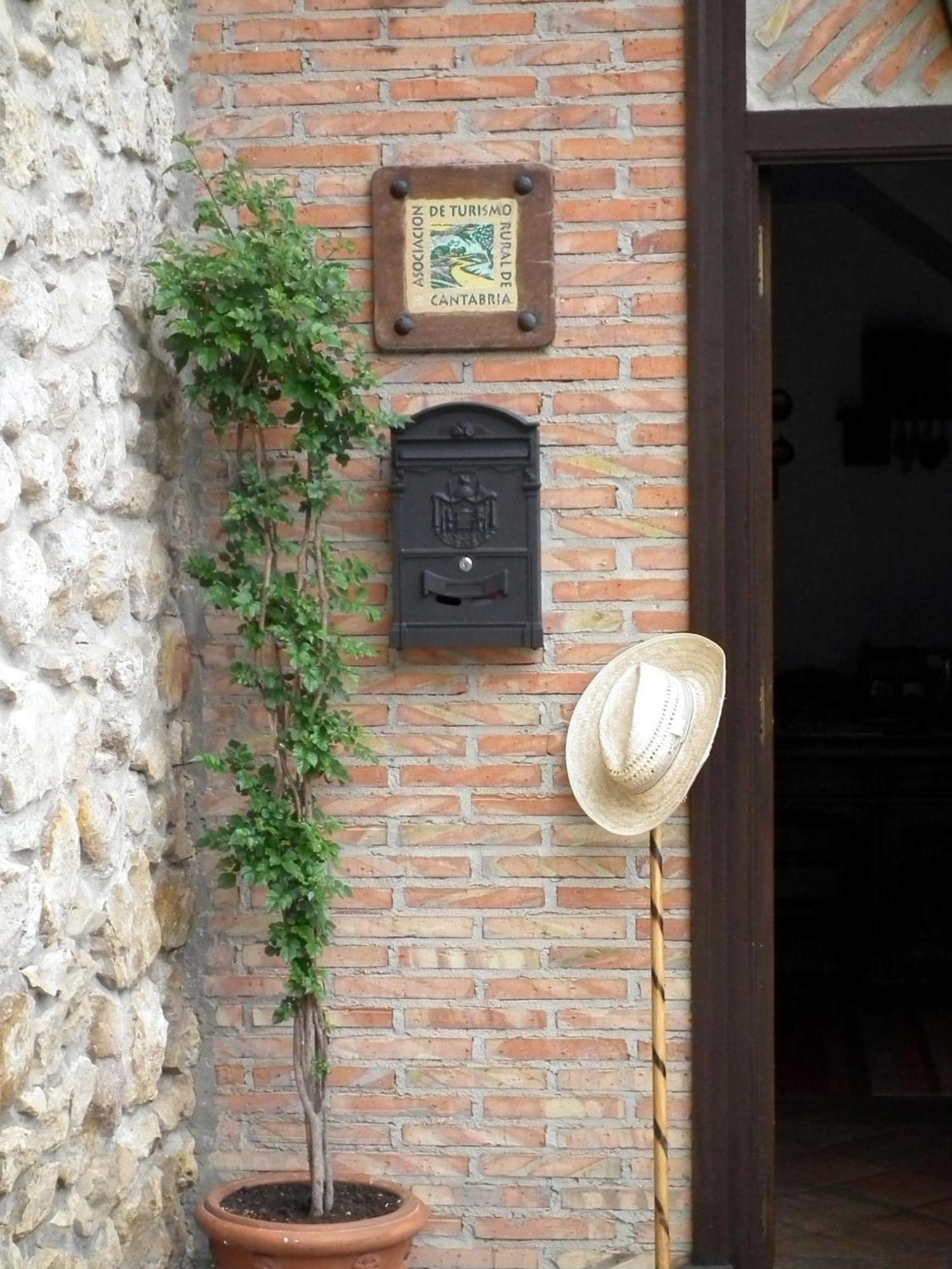 Posada de Muño Muñorrodero Exterior foto